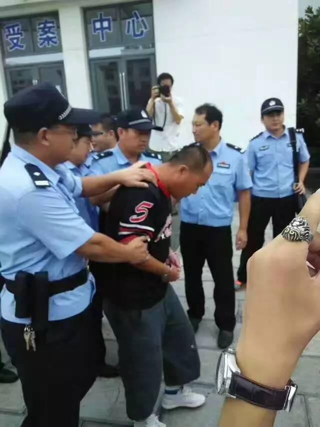 水蜜桃视频爱如潮水带你飞——探索最刺激的